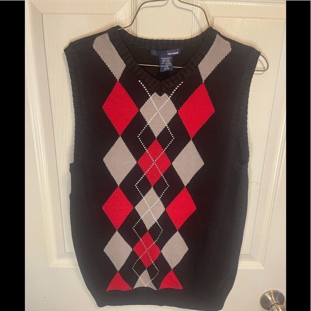 Basics editions argyle vest sz 14/16
